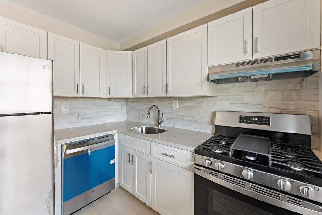 4901 Henry Hudson Parkway West, Unit 9F photo 10