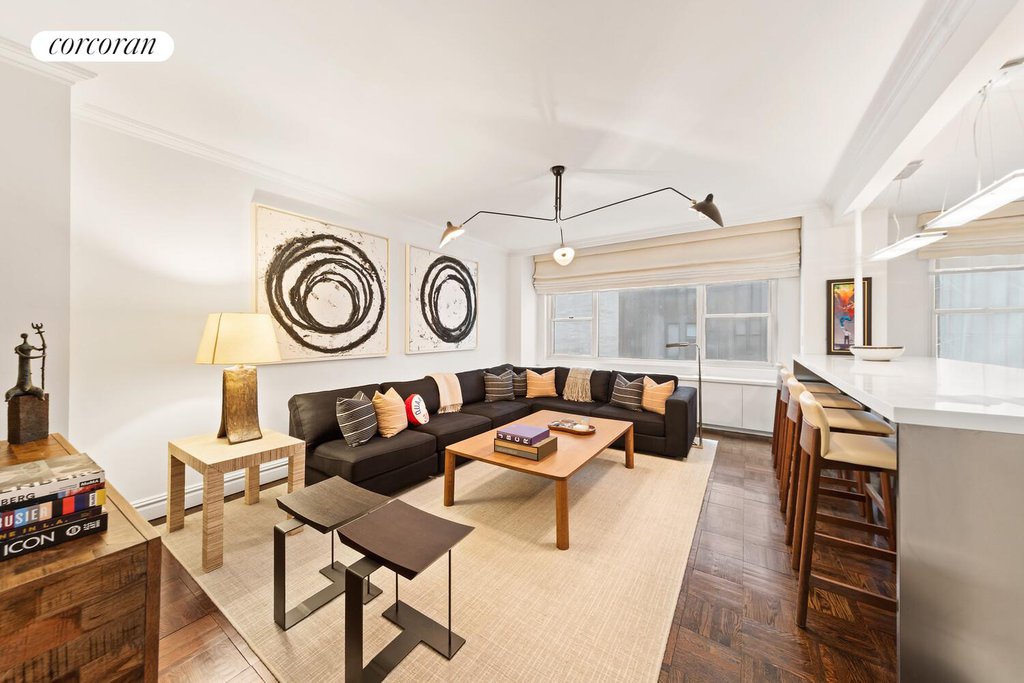 785 Fifth Avenue, Unit 7E photo 2