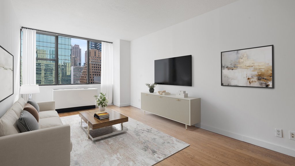 301 East 45th Street, Unit 19C