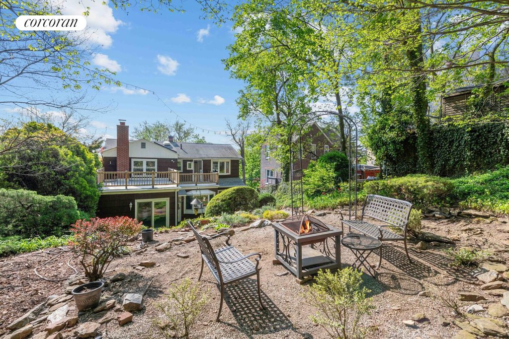2737 Netherland Avenue – For Sale photo 20