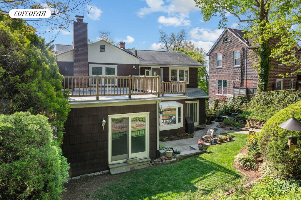 2737 Netherland Avenue – For Sale photo 21