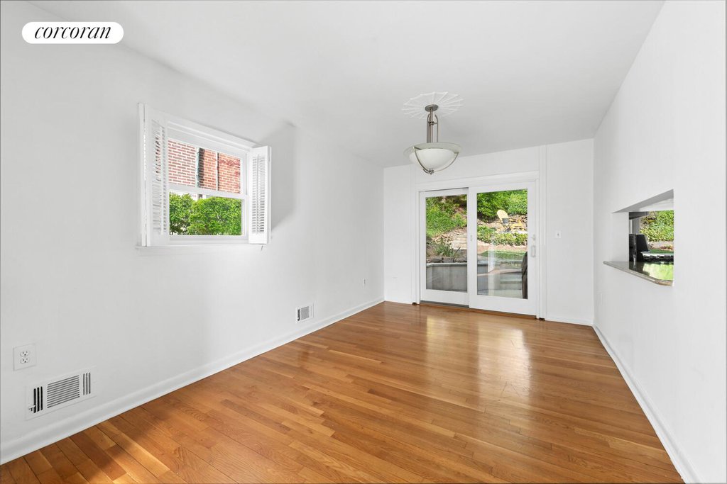 2737 Netherland Avenue – For Sale photo 24