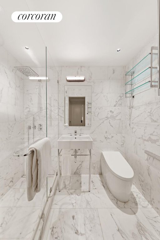 785 Fifth Avenue, Unit 7B photo 4