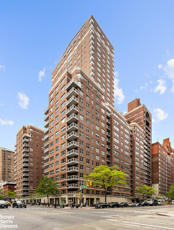 360 East 72nd Street, Unit B1001 photo 9