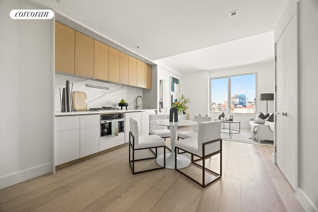 208 Delancey Street, Unit 10D photo 2