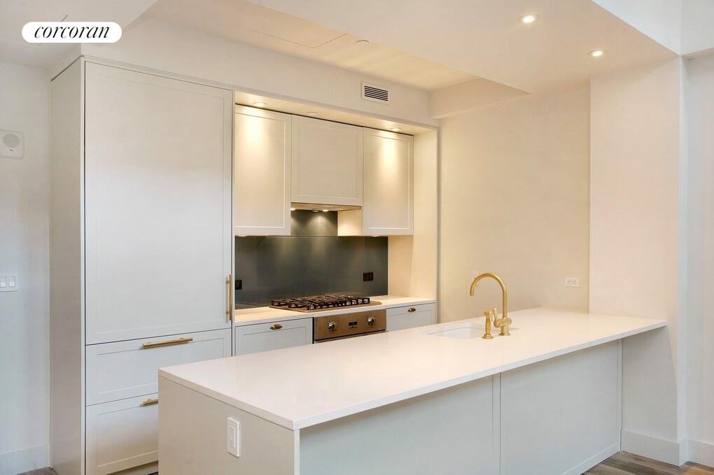 93 Worth Street, Unit 505 photo 8