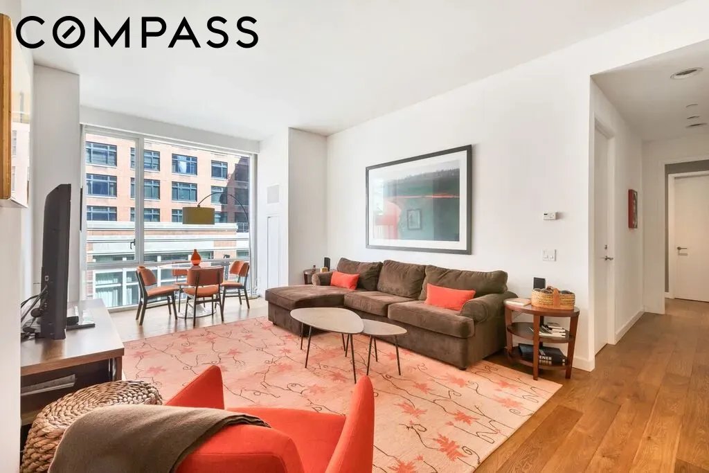 311 West Broadway, Unit 4D photo 6