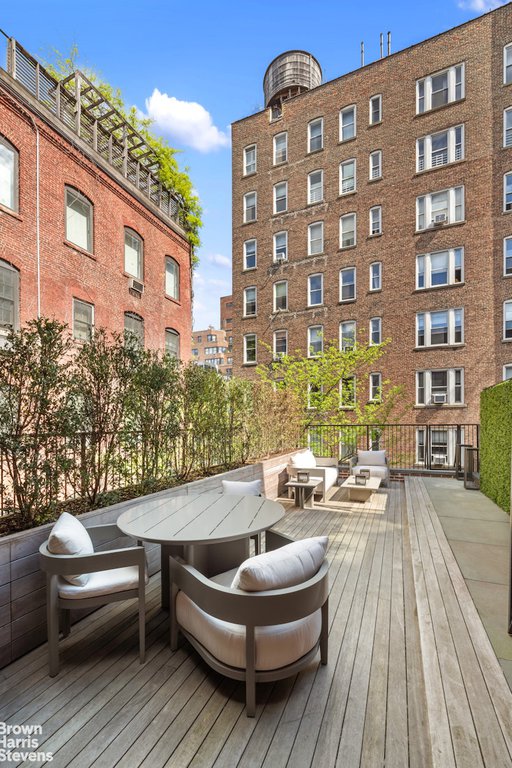 47 West 9th Street – For Sale photo 7