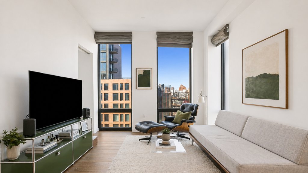 287 East Houston Street, Unit 7B photo 2