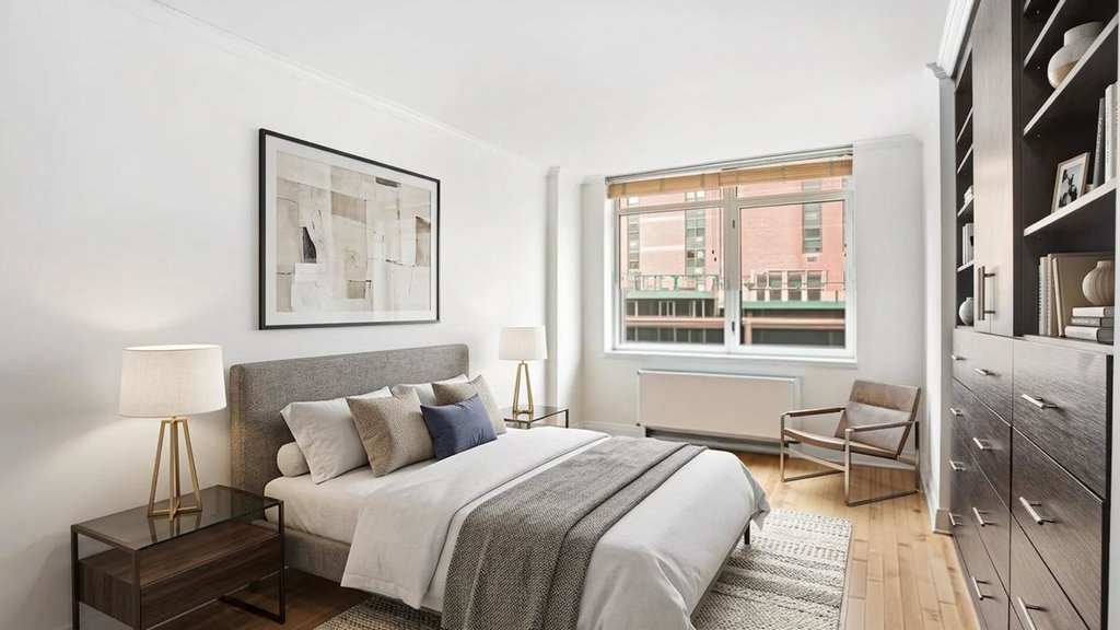1760 Second Avenue, Unit 2C photo 5