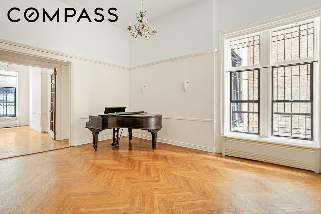 885 West End Avenue, Unit GC photo 2