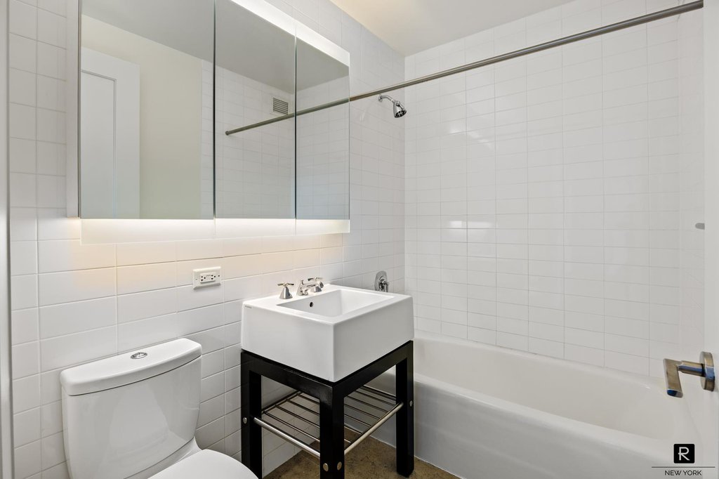 70 Little West Street, Unit 19D photo 8