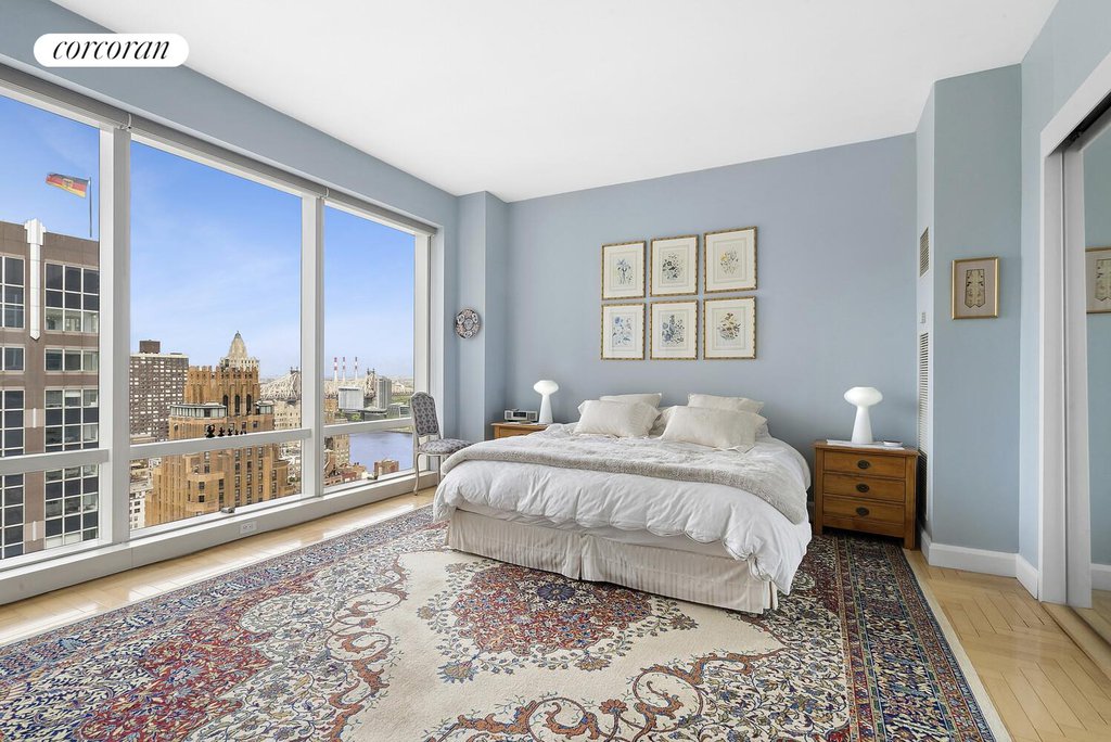 845 United Nations Plaza, Unit 33E photo 5