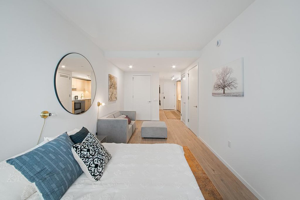 12 Halsey Street, Unit 528