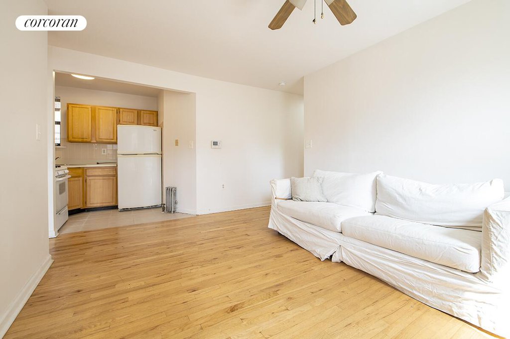 537 West 133rd Street, Unit 13 photo 3