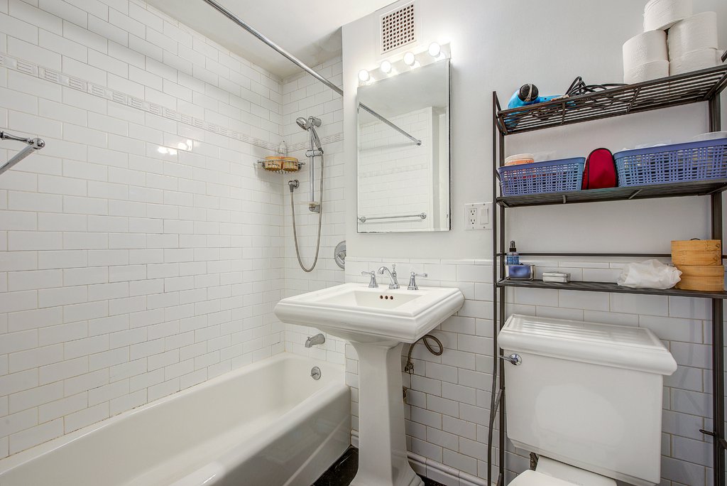 45 Tudor City Place, Unit 1607