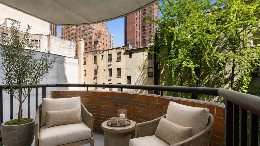 157 East 32nd Street, Unit 3E photo 9