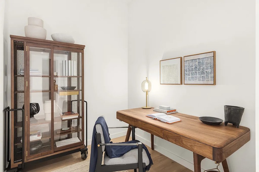 135 East 47th Street, Unit 18G photo 6