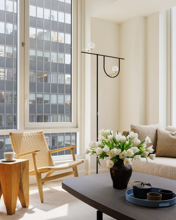 135 East 47th Street, Unit 24F photo 3