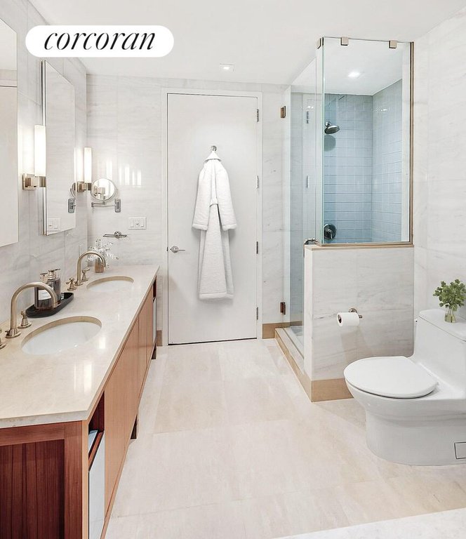 300 East 55th Street, Unit 17C photo 8