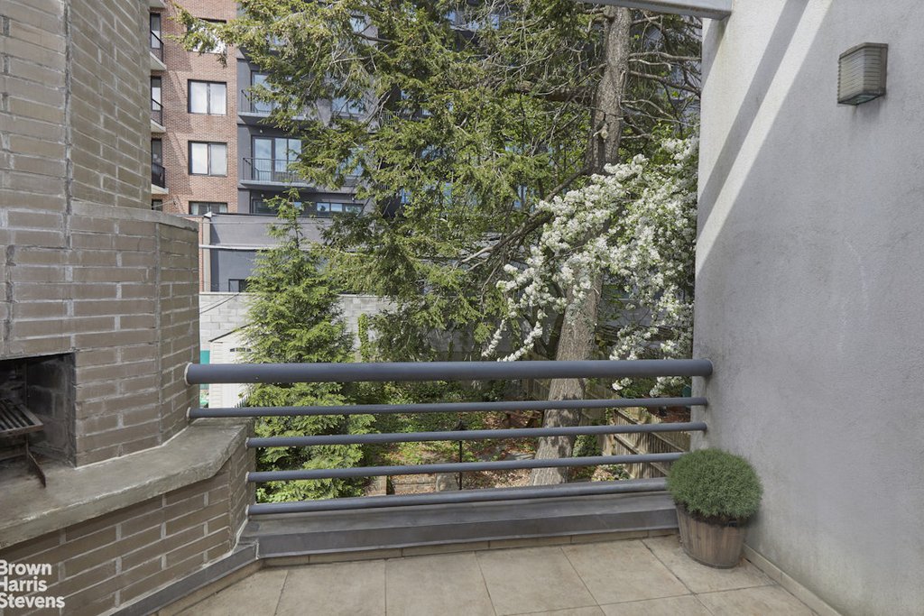 21-13 45th Avenue – For Sale photo 8