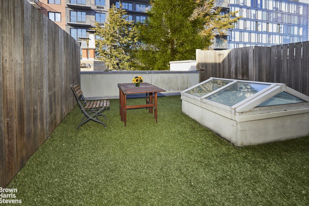 21-13 45th Avenue – For Sale photo 11