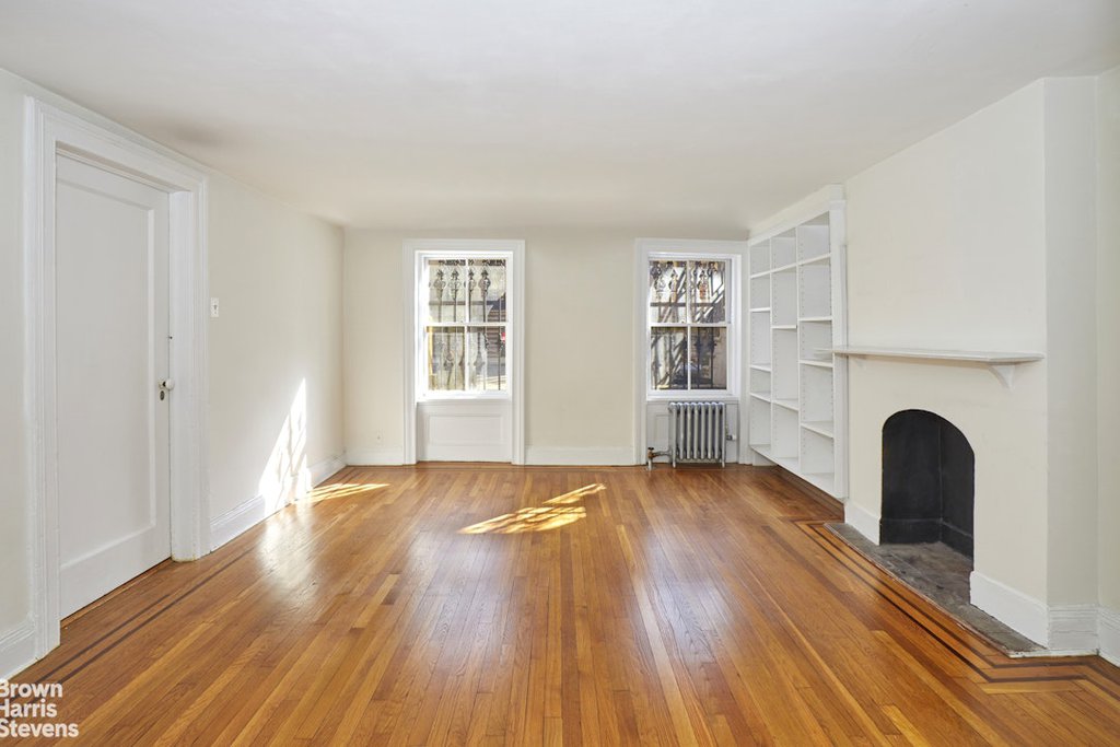 21-13 45th Avenue – For Sale photo 16