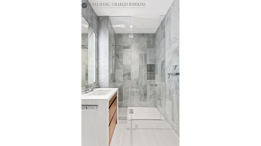 277 Fifth Avenue, Unit 14B photo 4
