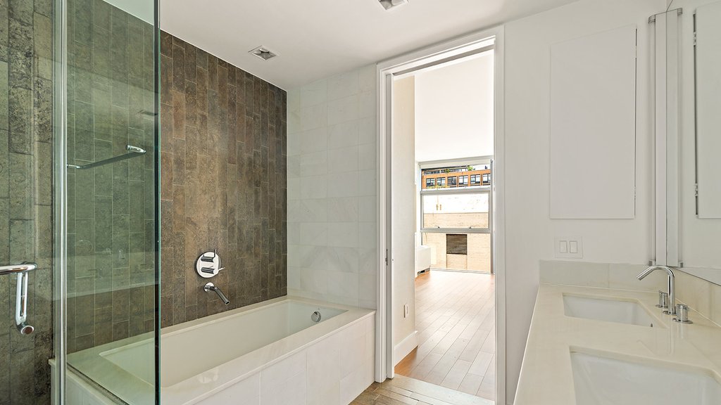 447 West 18th Street, Unit 4B photo 9