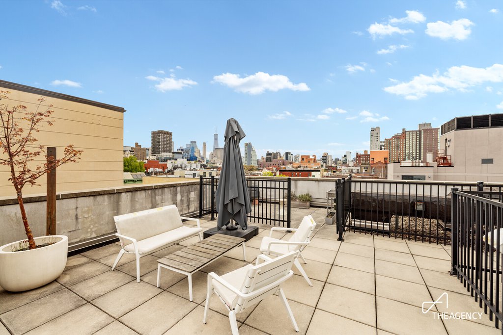 154 Attorney Street, Unit 206 photo 6