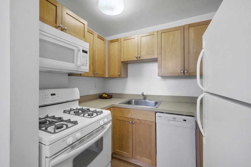 231 West 148th Street, Unit 4I photo 3