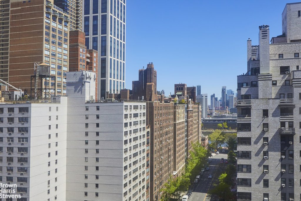 350 East 57th Street, Unit 15A photo 18