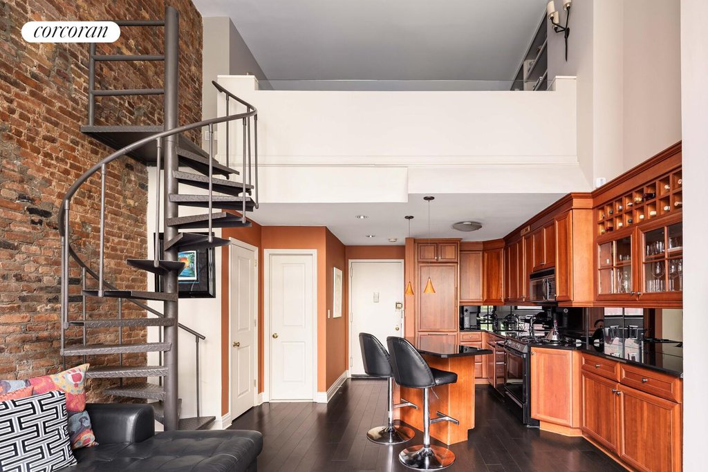 170 East 88th Street, Unit 2B photo 4
