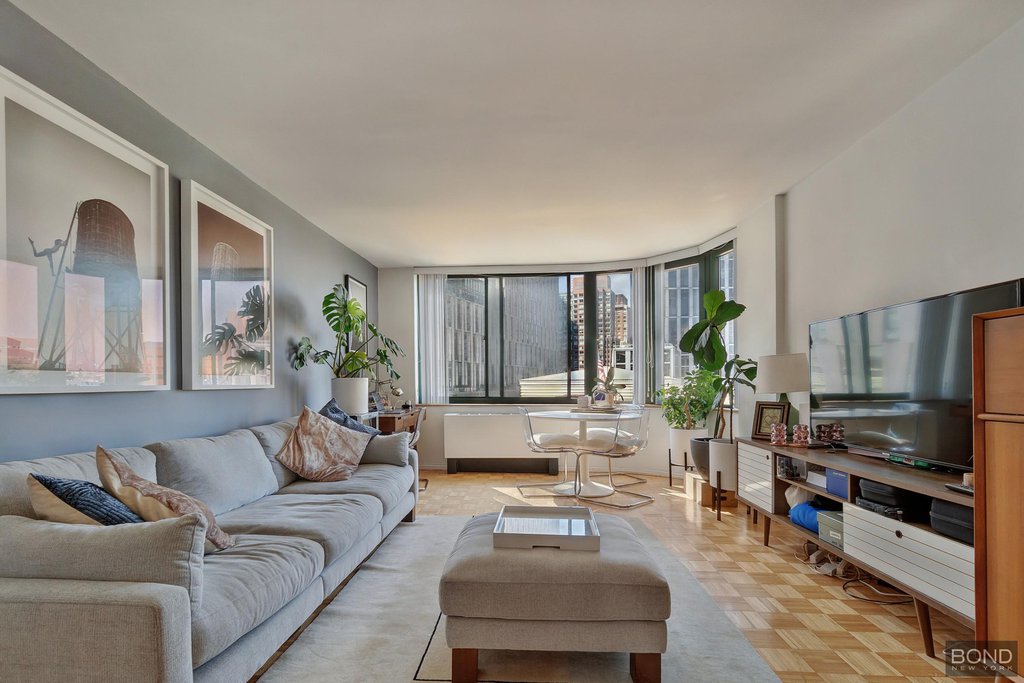 295 Greenwich Street, Unit 6DN photo 5