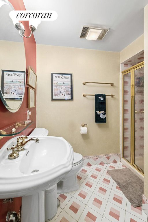 329 West 19th Street, Unit G photo 6