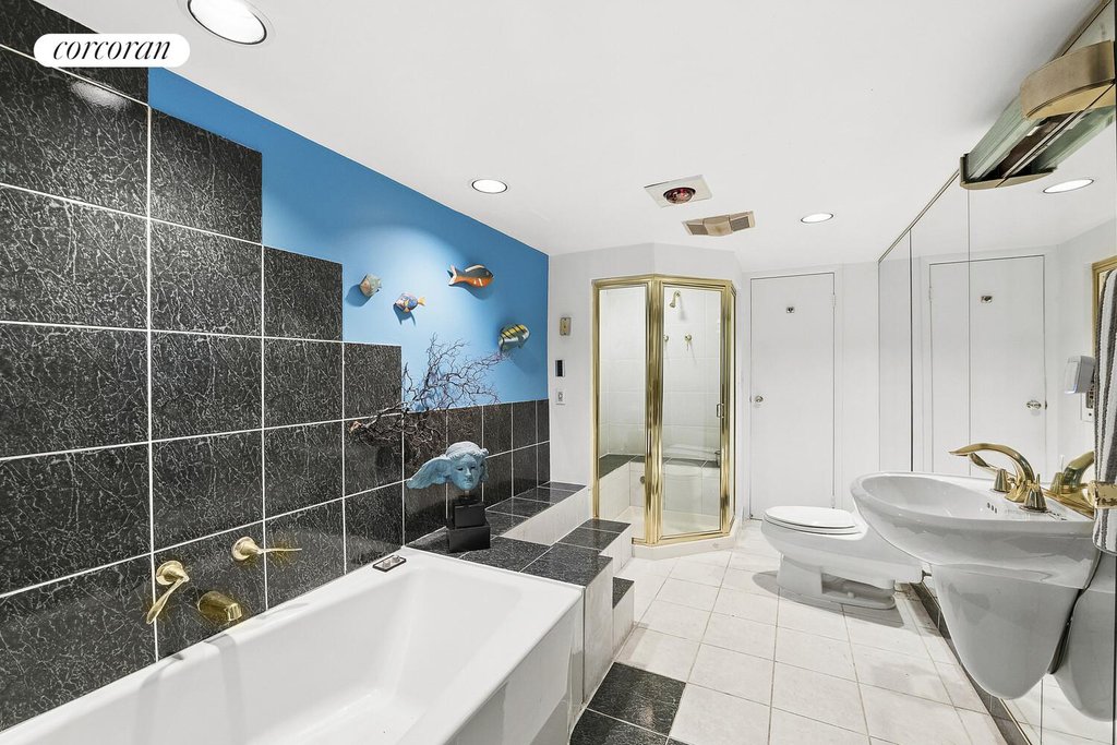 329 West 19th Street, Unit G photo 9