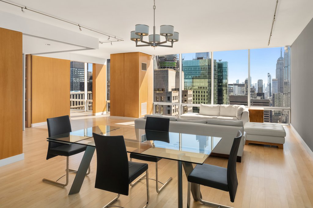 641 Fifth Avenue, Unit 45G photo 3