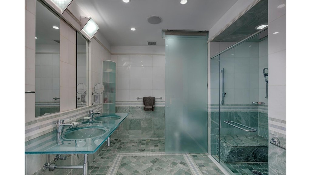 641 Fifth Avenue, Unit 45G photo 6