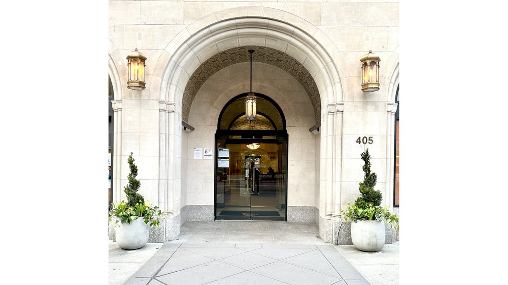 405 West 23rd Street, Unit 5L photo 8