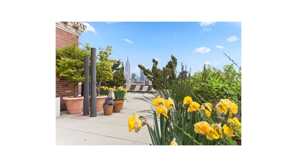 405 West 23rd Street, Unit 5L photo 15