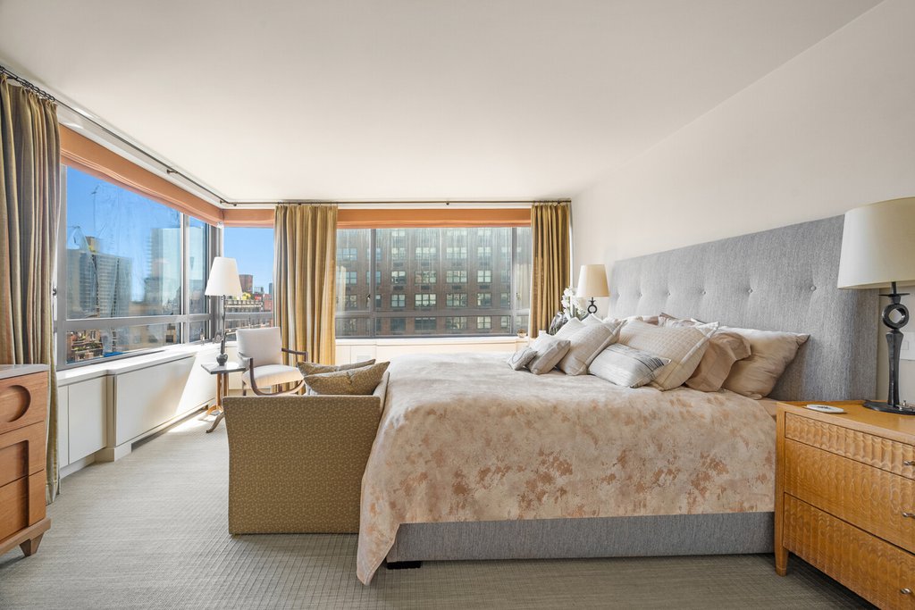 190 East 72nd Street, Unit 17AB photo 7
