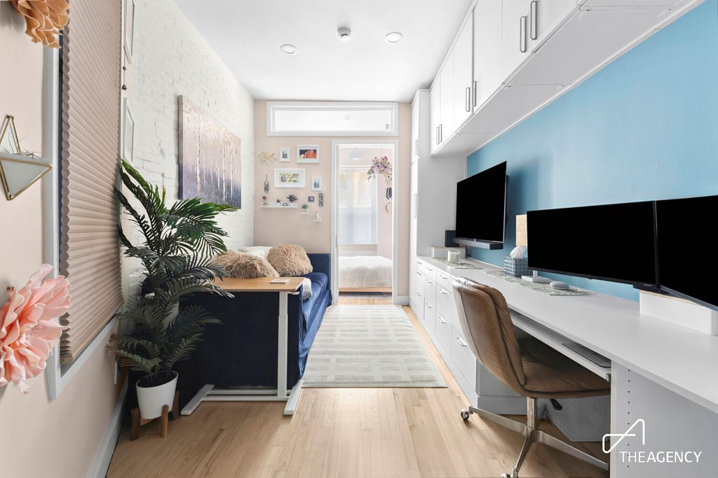 334 West 17th Street, Unit 1W photo 5