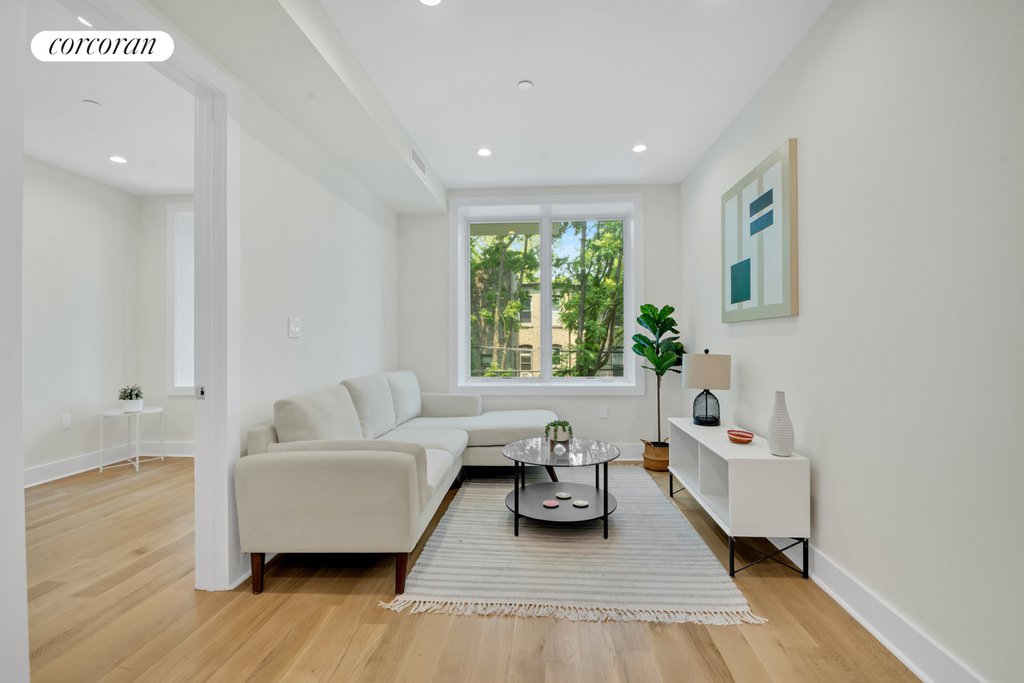 473 Bainbridge Street, Unit 2A photo 6