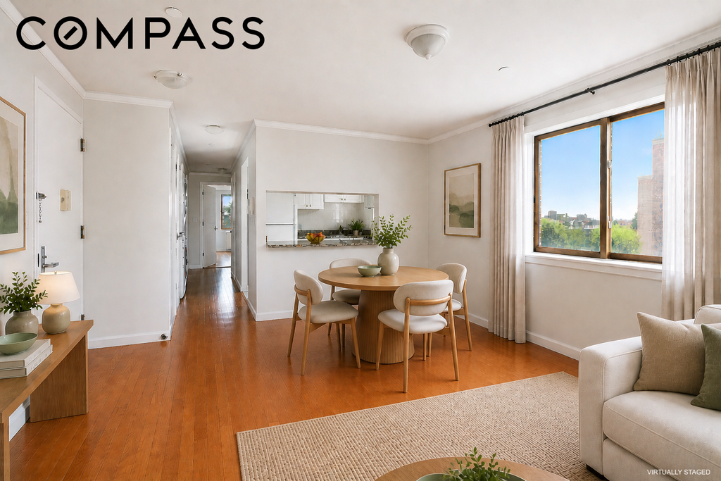 3800 Blackstone AVENUE, Unit 5S photo 3