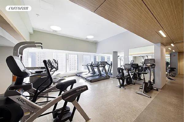 150 West 56th Street, Unit 6003 photo 5