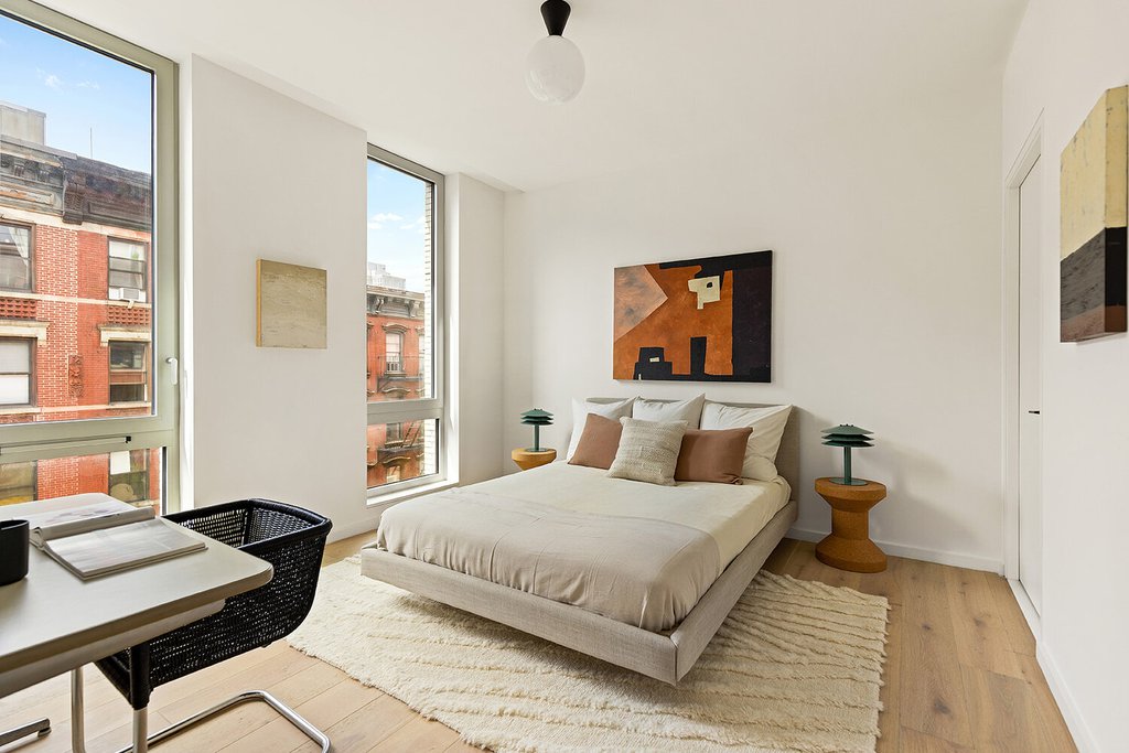66 Clinton Street, Unit 5A photo 4