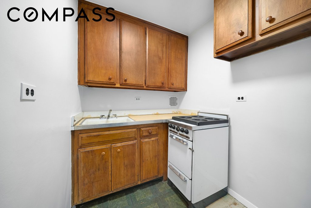 200 East 27th Street, Unit 1G photo 5