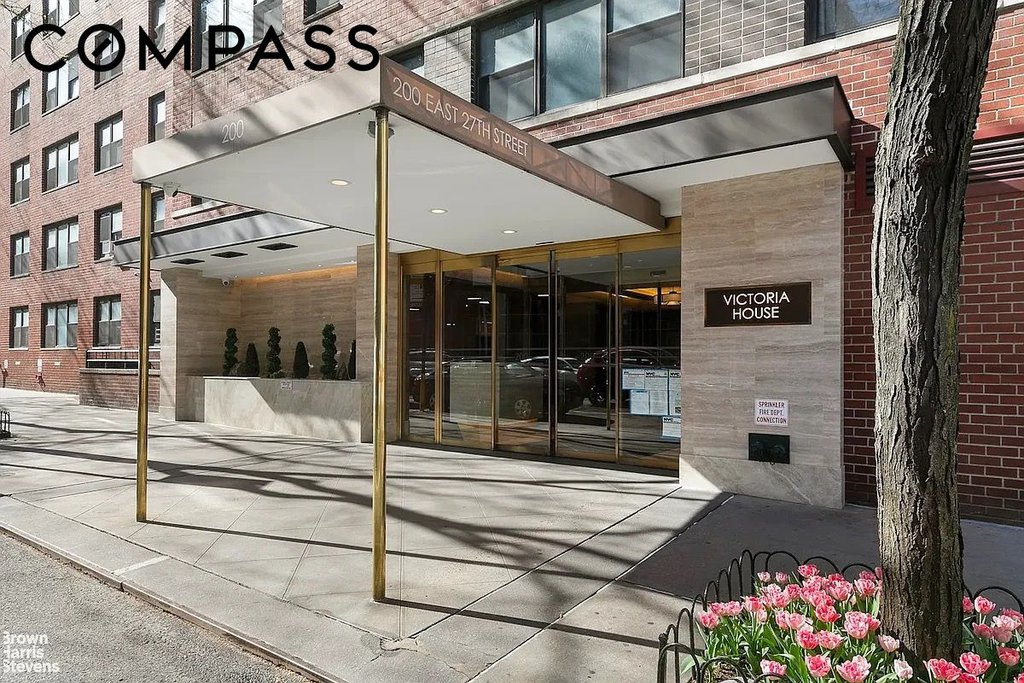200 East 27th Street, Unit 1G photo 13