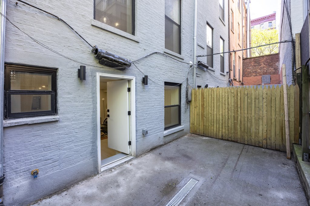 391 Manhattan Avenue – For Sale photo 21