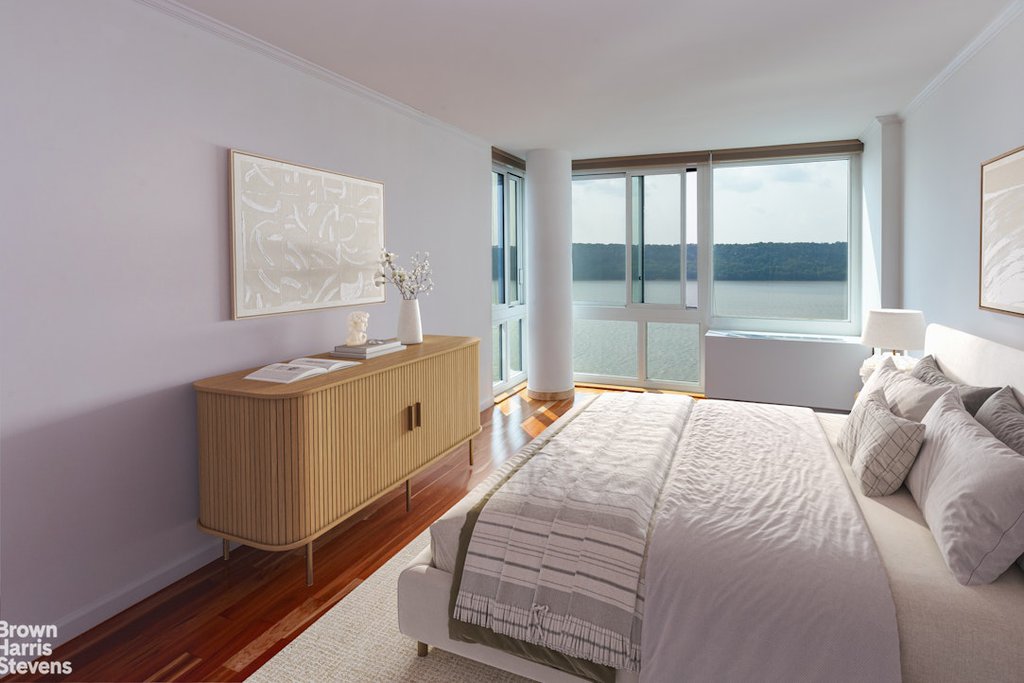 2521 Palisade Avenue, Unit 11B photo 11